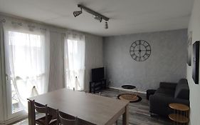 Lens, Bel Appartement Lumineux Spacieux En Centre Ville 3 Chambres